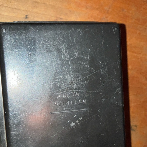 Harley-Davidson Black and Gold tone plastic box - Picture 11 of 16